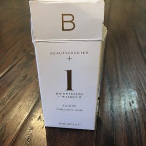 Beautycounter Facial Oil - Brightening + Vitamin C